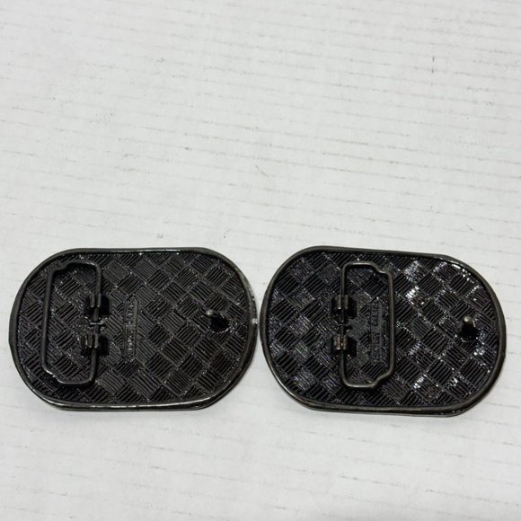 🛢️ RARE 1980's (2) GULF OIL Chuck Wagon Calgary Stampede Rodeo Belt Buckle 🤠🐎 - Picture 5 of 6